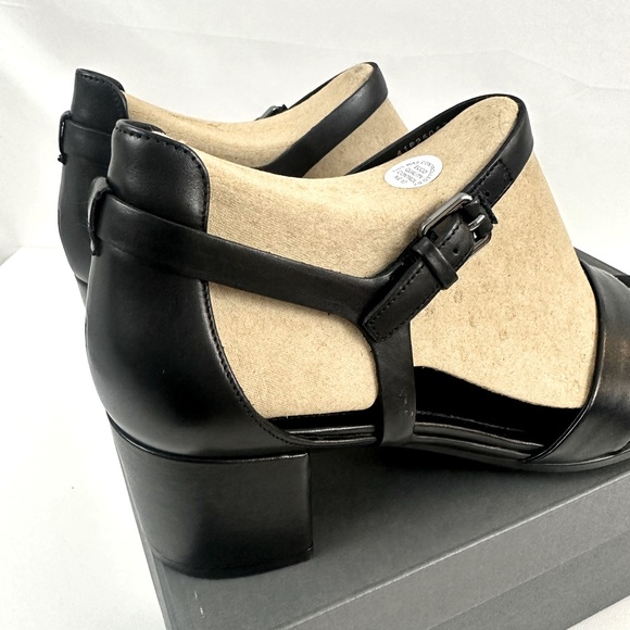 Ecco Black Leather Shape 35 Sandal 2.25” Block Heel Ankle Strap EU 41 US… - Picture 12 of 12